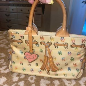 Vintage small Dooney and bourke handbag